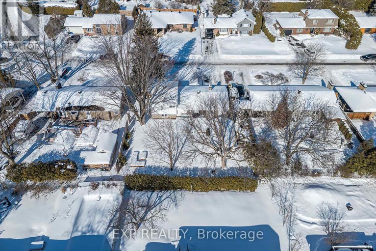 29377349/1159-jean-park-road/manotick-long-island-nicholls-island/ottawa/ontario/K4M1E4_29