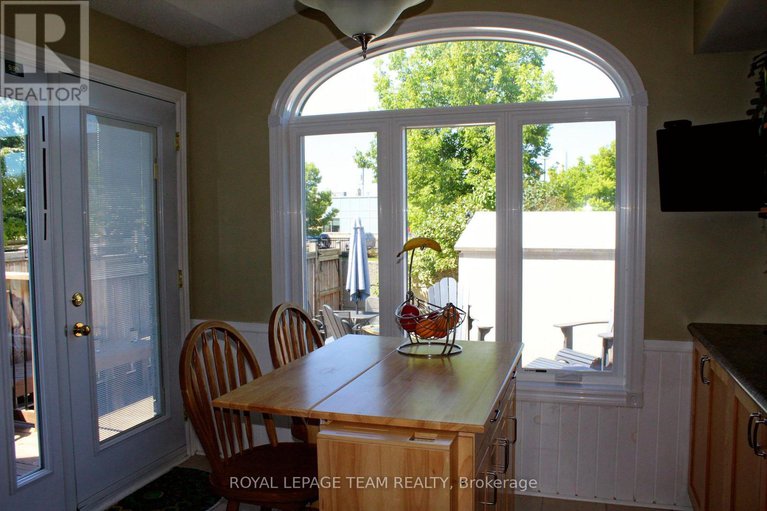 28874350/19-locheland-crescent/barrhaven-east/ottawa/ontario/K2G6H2_19
