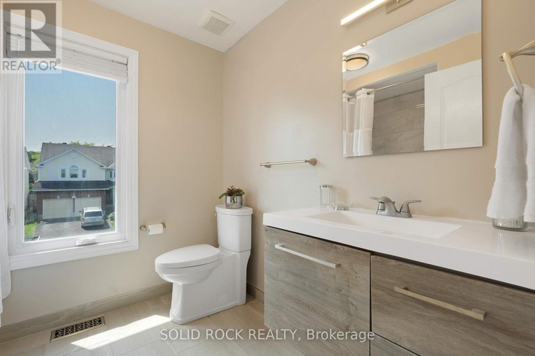 28474669/41-framingham-crescent/cedargrovefraserdale/ottawa/ontario/K2J3J4_31