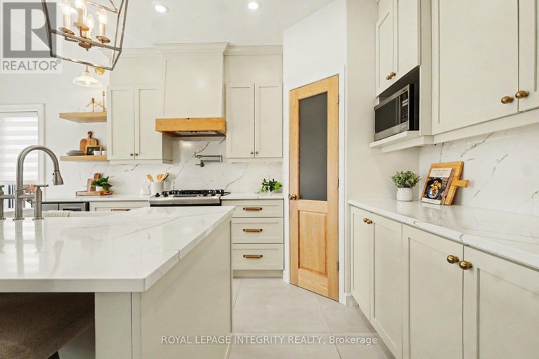 29392140/127-lachaine-street/embrun/russell/ontario/K0A1W0_15