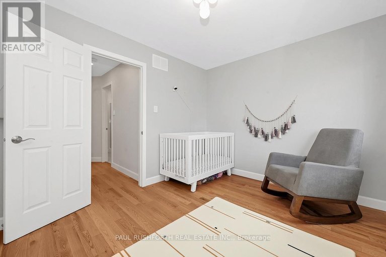 29651797/137-fordham-private/central-park/ottawa/ontario/K2C4G5_22