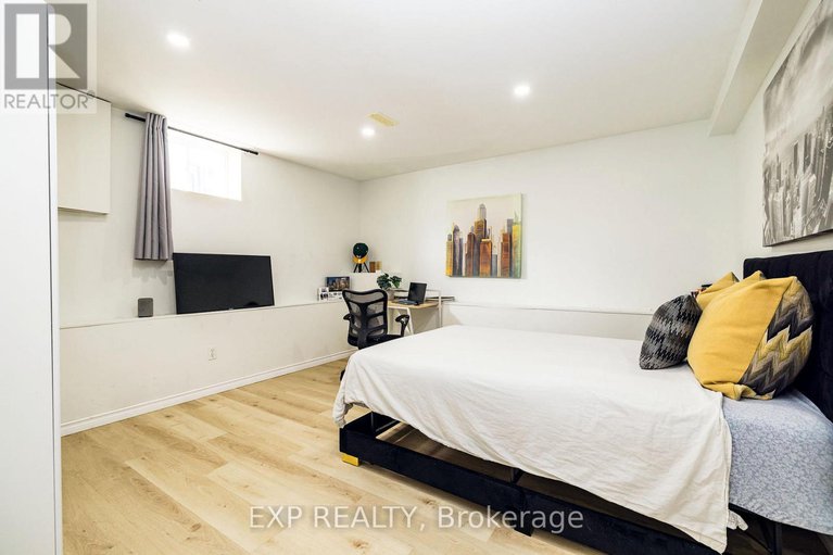 29436487/1052-notre-dame-street/embrun/russell/ontario/K0A1W1_21