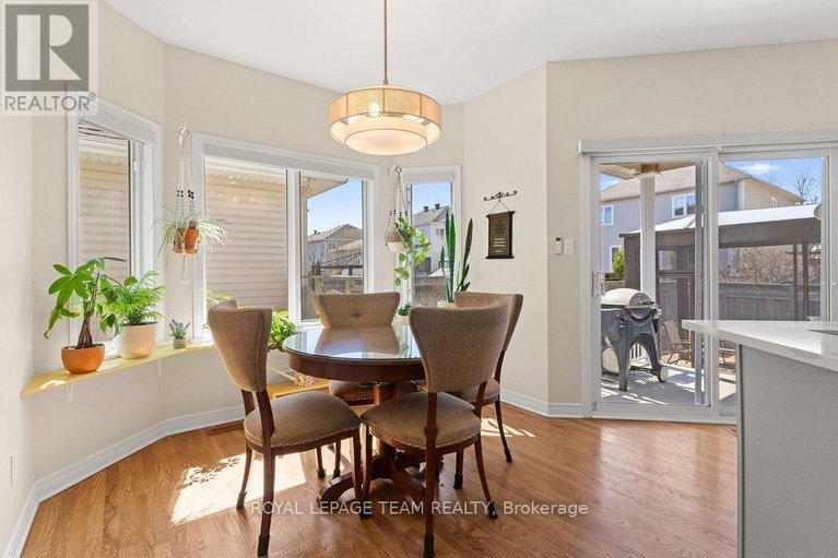 29633265/35-wilderness-way/stittsville-north/ottawa/ontario/K2S2E2_10