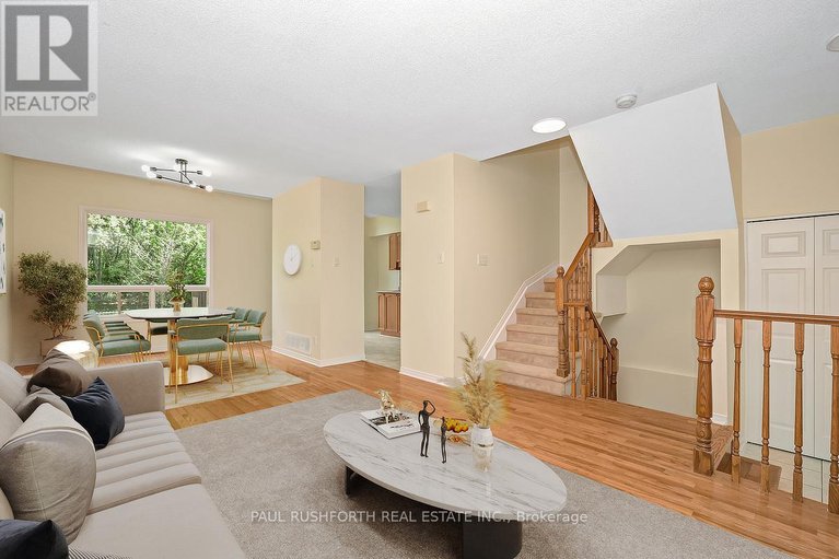 28335500/1161-falconcrest-court/chatelaine-village/ottawa/ontario/K4A3Z4_5