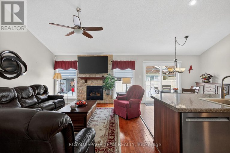 29444507/26-settlers-ridge-way/longfields/ottawa/ontario/K2J4V3_24