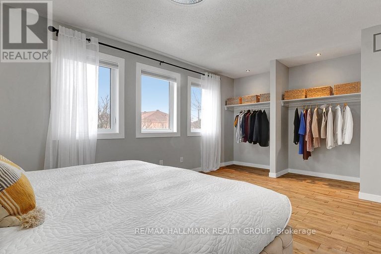 29513772/78-havenhurst-crescent/hunt-club-parkgreenboro/ottawa/ontario/K1T3G5_29