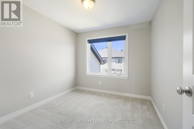 28884791/273-shinleaf-crescent/mer-bleuebradley-estatesanderson-park/ottawa/ontario/K1W0J2_36