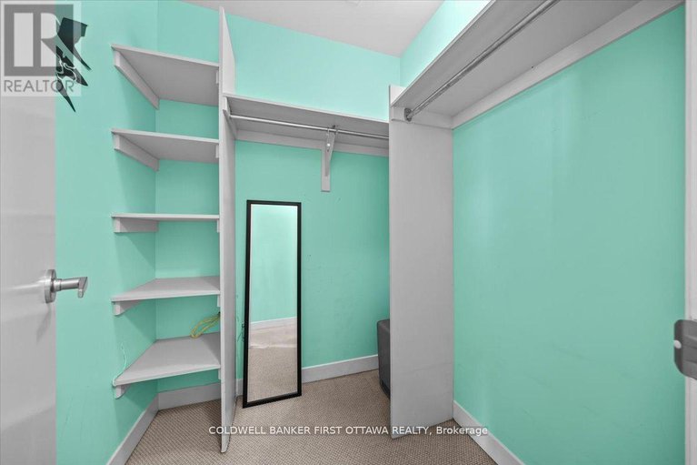 29182499/f-414-nepean-street/ottawa-centre/ottawa/ontario/K1R5G7_32