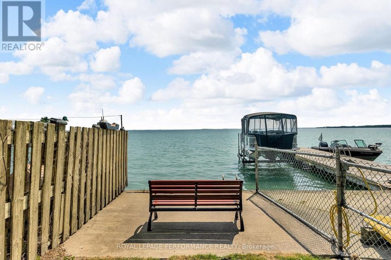 29390221/21052-birch-avenue/south-glengarry-lancaster-twp/south-glengarry/ontario/K0C1N0_21