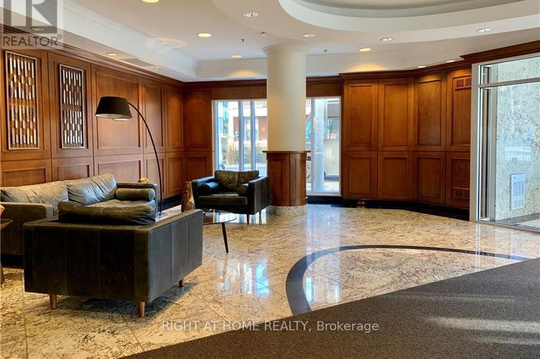 29034137/2604-242-rideau-street/sandy-hill/ottawa/ontario/K1N0B7_2