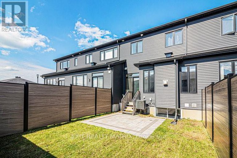 29369418/781-namur-street/embrun/russell/ontario/K0A1W0_37