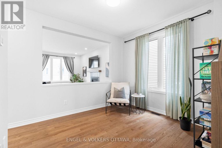 28570554/329-finial-way/half-moon-bay/ottawa/ontario/K2J6V9_6