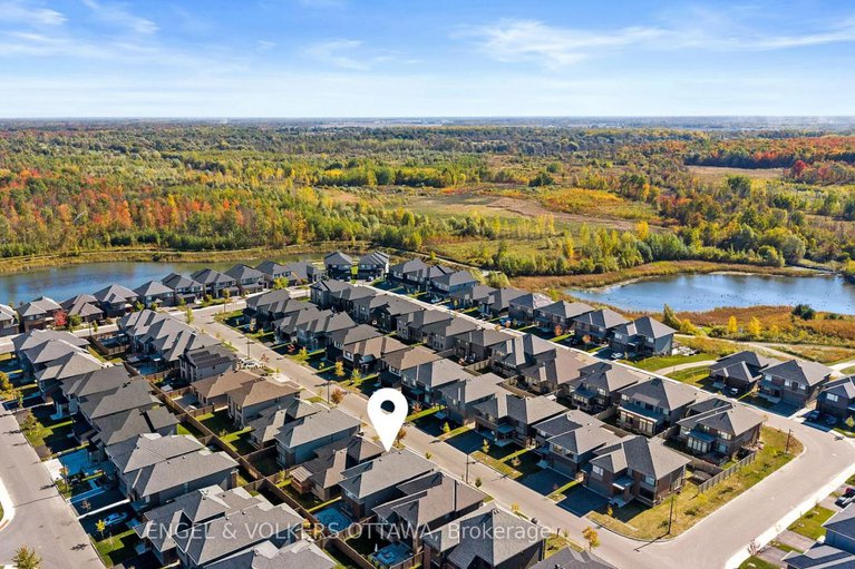 28960100/933-islington-way/leitrim/ottawa/ontario/K1T0T7_40