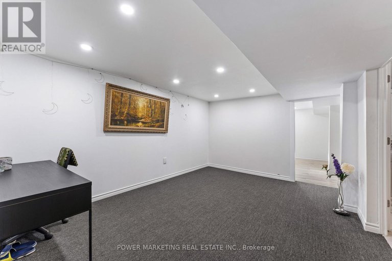 29272206/935-goren-avenue/elmvale-acresurbandale/ottawa/ontario/K1S1N4_16