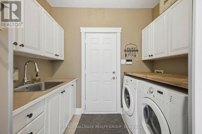 29659908/1518-monaghan-lane/rural-kanata-central/ottawa/ontario/K2W1B4_9