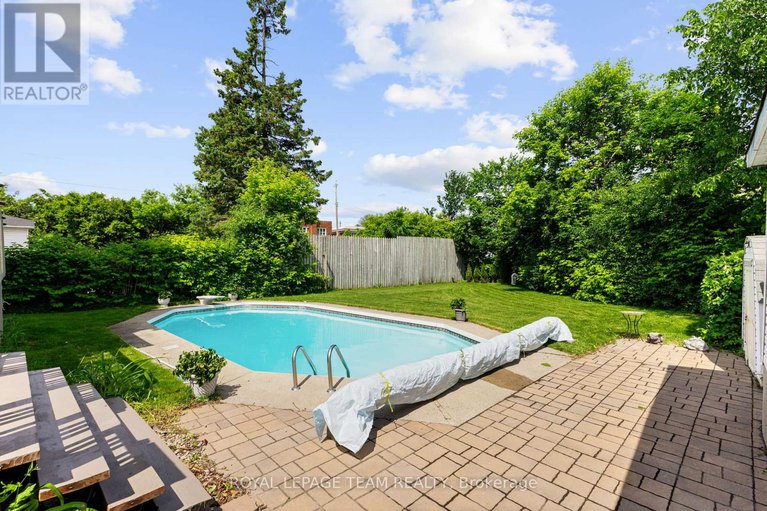 28500316/1357-thames-street/carlington/ottawa/ontario/K1Z7N3_35
