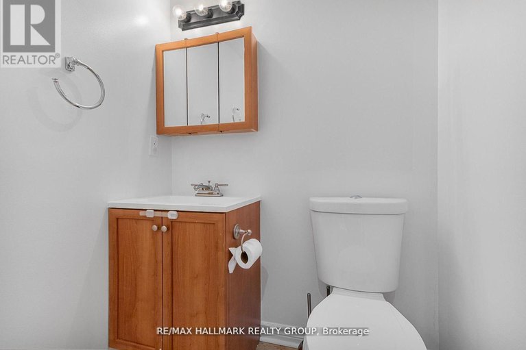 29386053/93-cedarock-drive/bridlewood/ottawa/ontario/K2M2H5_24