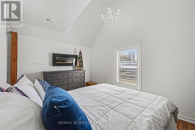 29647352/63-colborne-street/almonte/mississippi-mills/ontario/K0A1A0_21