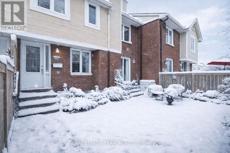 29486308/102-1785-cabaret-lane/fallingbrookpineridge/ottawa/ontario/K4A2H2_2