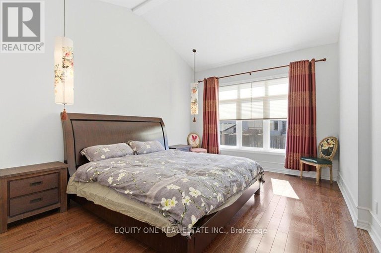 29590568/240-trailgate-street/riverside-southgloucester-glen/ottawa/ontario/K1V0Z9_12