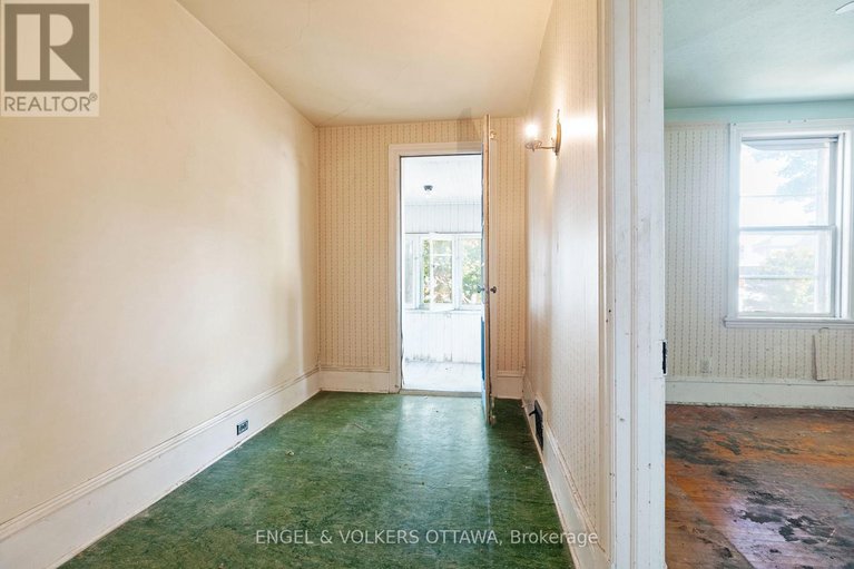28934991/164-bayswater-avenue/hintonburg/ottawa/ontario/K1Y2G3_14
