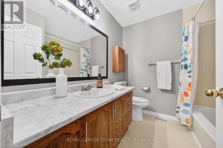 29654517/23-inwood-drive/bridlewood/ottawa/ontario/K2M1Z6_37