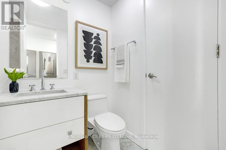 28174198/1204-201-parkdale-avenue/mechanicsville/ottawa/ontario/K1Y1E8_28