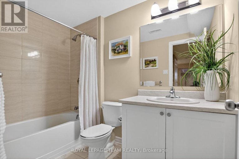 29411434/379-langrell-crescent/strandherd/ottawa/ontario/K2J5R8_48