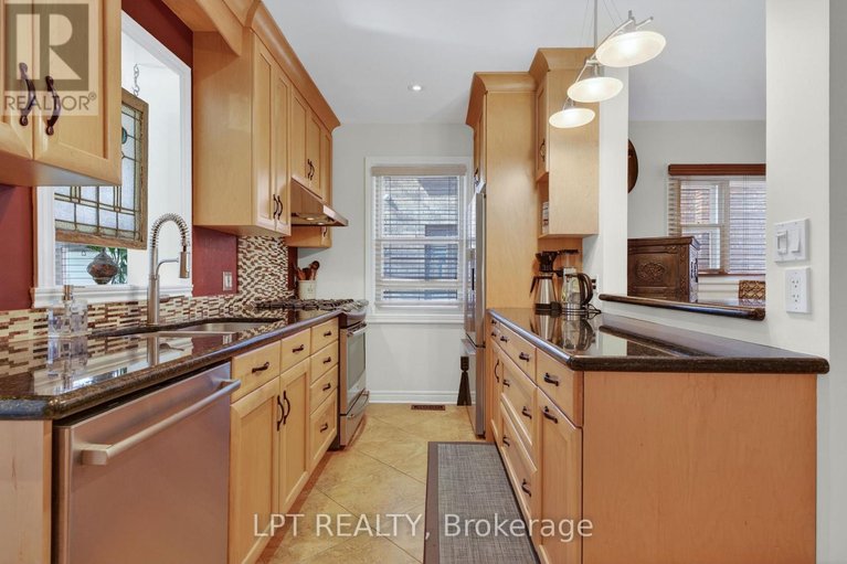 29629045/168-huron-avenue-n/ottawa-west/ottawa/ontario/K1Y0W4_12