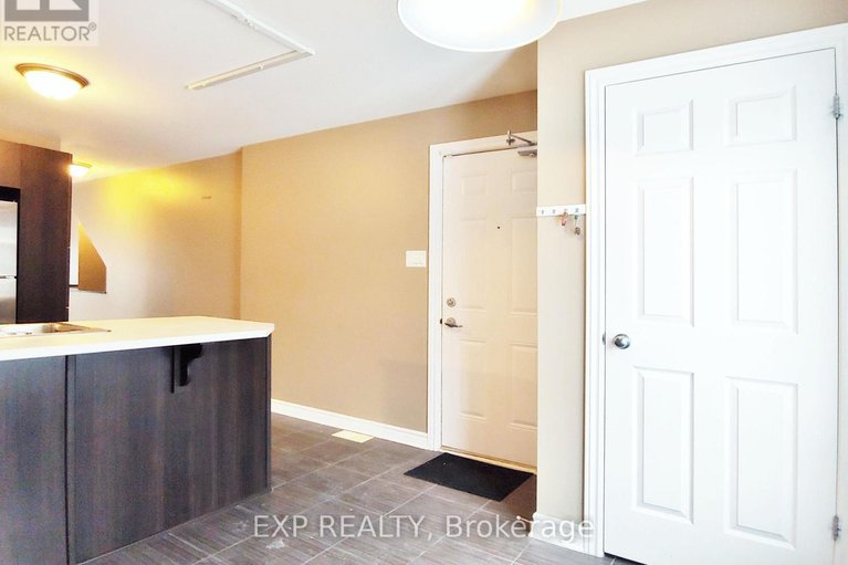 29473779/32-605-b-chapman-mills-drive/strandherd/ottawa/ontario/K2J5T1_7