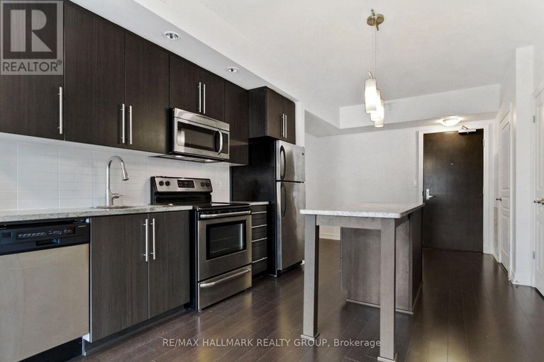 29513773/814-238-besserer-street/sandy-hill/ottawa/ontario/K1N6B1_14