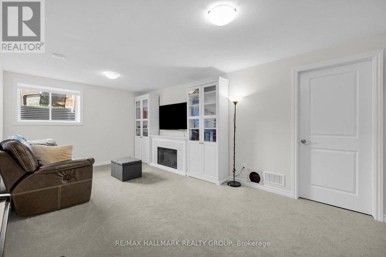 28811432/617-fisher-street/north-grenville-twp-kemptville-south/north-grenville/ontario/K0G1J0_40
