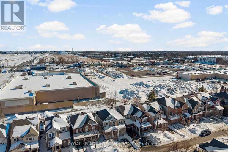 29399138/347-gallantry-way/stittsville-north/ottawa/ontario/K2S0R1_33