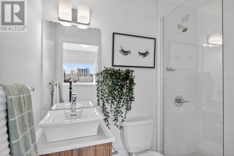 29585557/77-cherry-blossom-private/redwood-park/ottawa/ontario/K2H6Z9_12