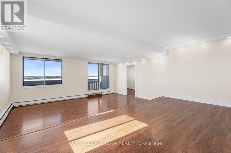 28274883/2004-415-greenview-avenue/britannia/ottawa/ontario/K2B8G5_10