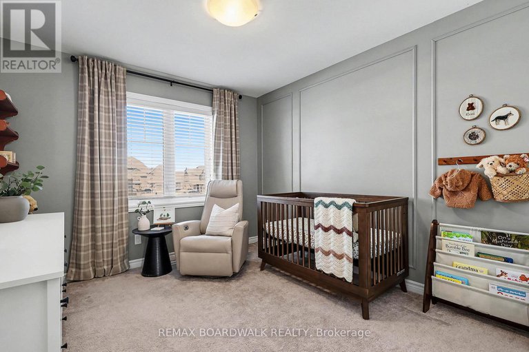 29220417/832-june-grass-street/avalon-west/ottawa/ontario/K4A1H4_22