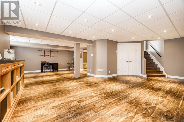 29317339/5830-wood-duck-drive/osgoode-twp-north-of-reg-rd-6/ottawa/ontario/K0A2W0_31