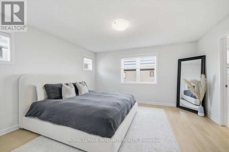 29028072/717-sebastian-street/avalon-east/ottawa/ontario/K4A5L1_19