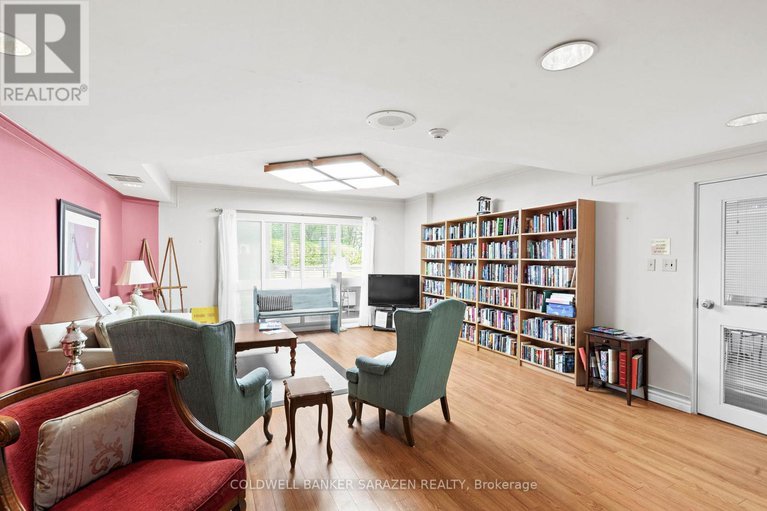 29228358/209-80-sandcastle-drive/leslie-park/ottawa/ontario/K2H9E7_23