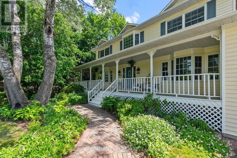 29036869/1102-cindy-hill-crescent/manotick-long-island-nicholls-island/ottawa/ontario/K4M1E8_4