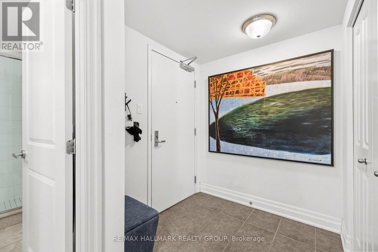 28605447/1304-90-landry-street/vanier/ottawa/ontario/K1L0A9_3