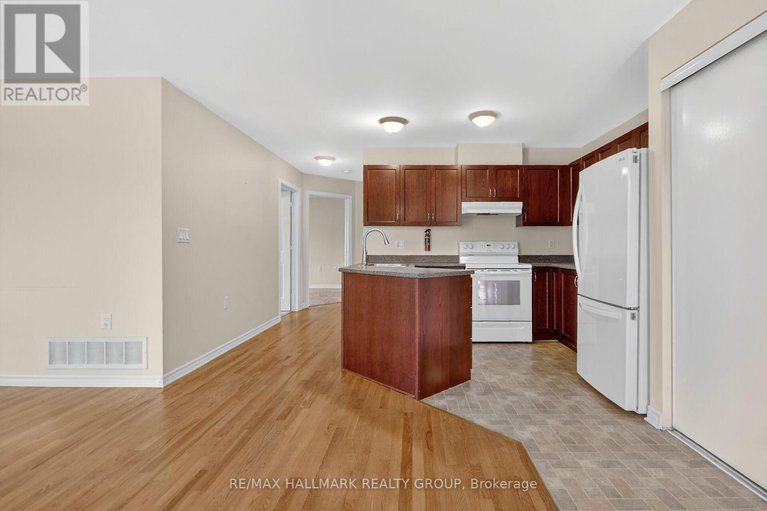 29149507/600-sunbeam-private/richmond/ottawa/ontario/K0A2Z0_15