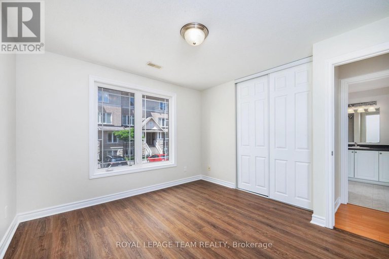 28515146/4-236-paseo-private/centrepointe/ottawa/ontario/K2G4N7_16