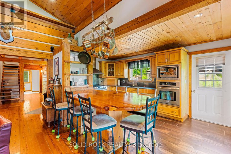 28521009/261-lacourse-lane/lanark-highlands-darling-twp/lanark-highlands/ontario/K0A3L0_10