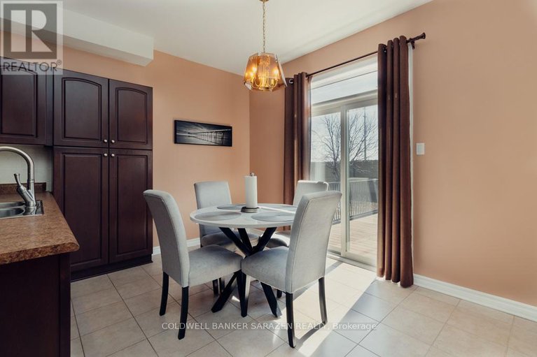 28162019/274-trail-side-circle/springridgeeast-village/ottawa/ontario/K4A5B1_6