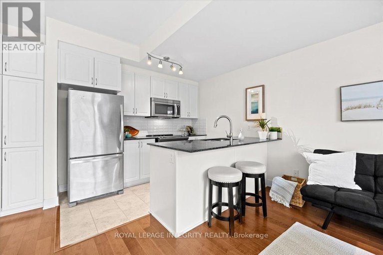 29676641/9-78-holmwood-avenue/glebe/ottawa/ontario/K1S2P1_15