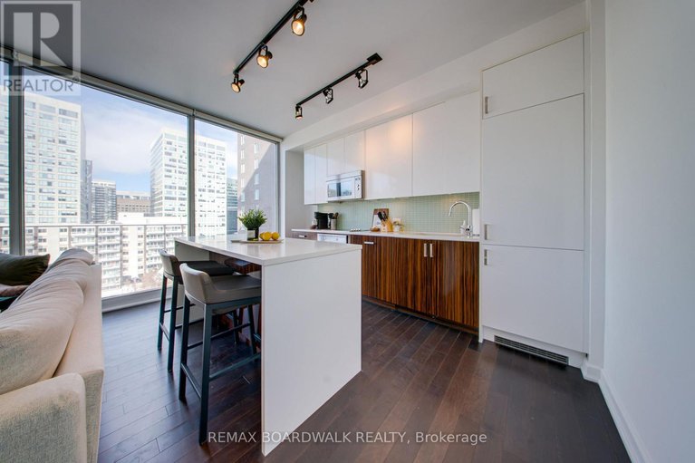 29339119/803-300-lisgar-street/ottawa-centre/ottawa/ontario/K2P0E2_9