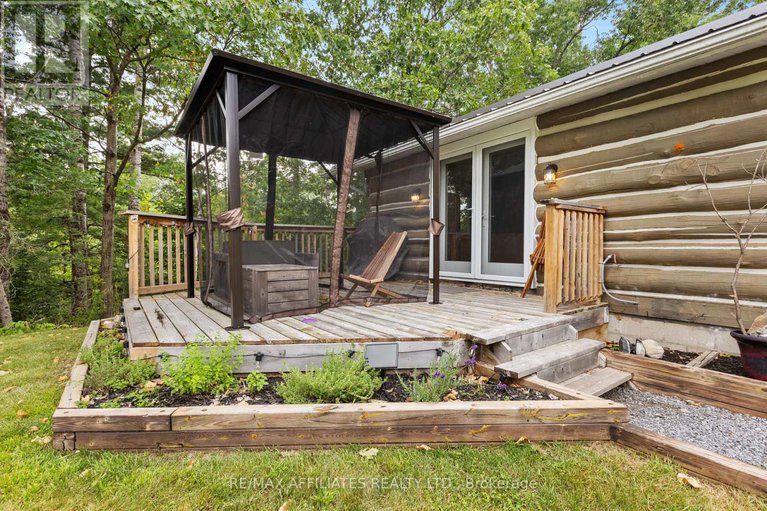28768998/788-french-line-road/lanark-highlands-darling-twp/lanark-highlands/ontario/K0G1K0_5