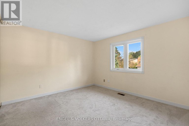 28886615/19-mcclure-crescent/katimavik/ottawa/ontario/K2L2H1_31