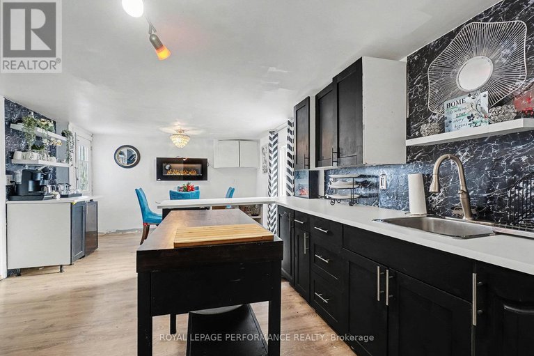 29233003/1069-alma-street/town-of-rockland/clarence-rockland/ontario/K4K1E4_4